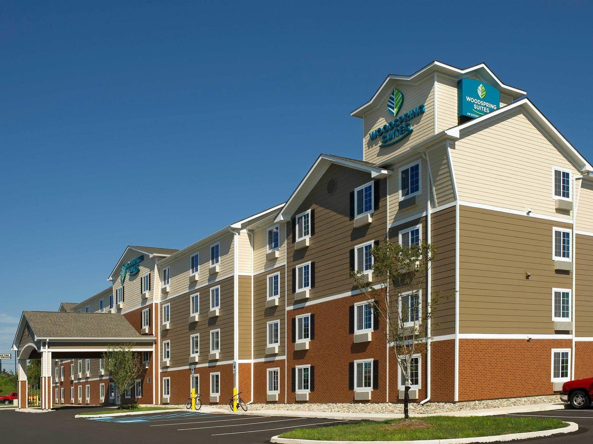 Woodspring Suites Akron Portage Lakes Exterior photo